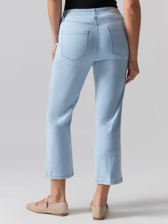 Vacation Crop Pant, Ultra Pale