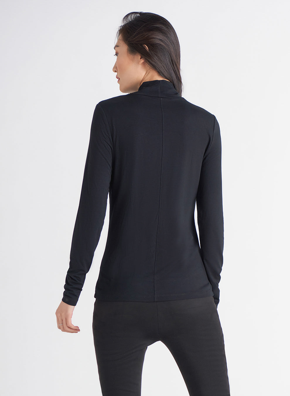 Classic Knit Mock Neck Turtleneck