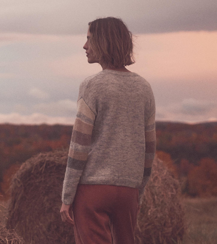 Mountain Crew Neck Pullover
