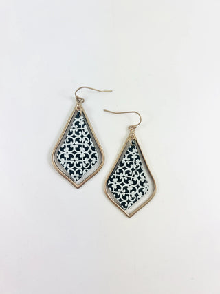 Dangly Medallion Filigree Earrings Goldtone