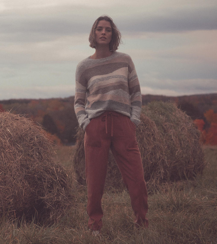 Mountain Crew Neck Pullover