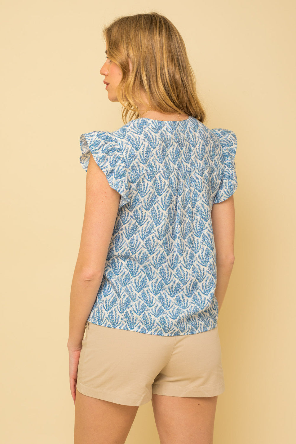 Ditsy Floral Top w/ Flowy Sleeves