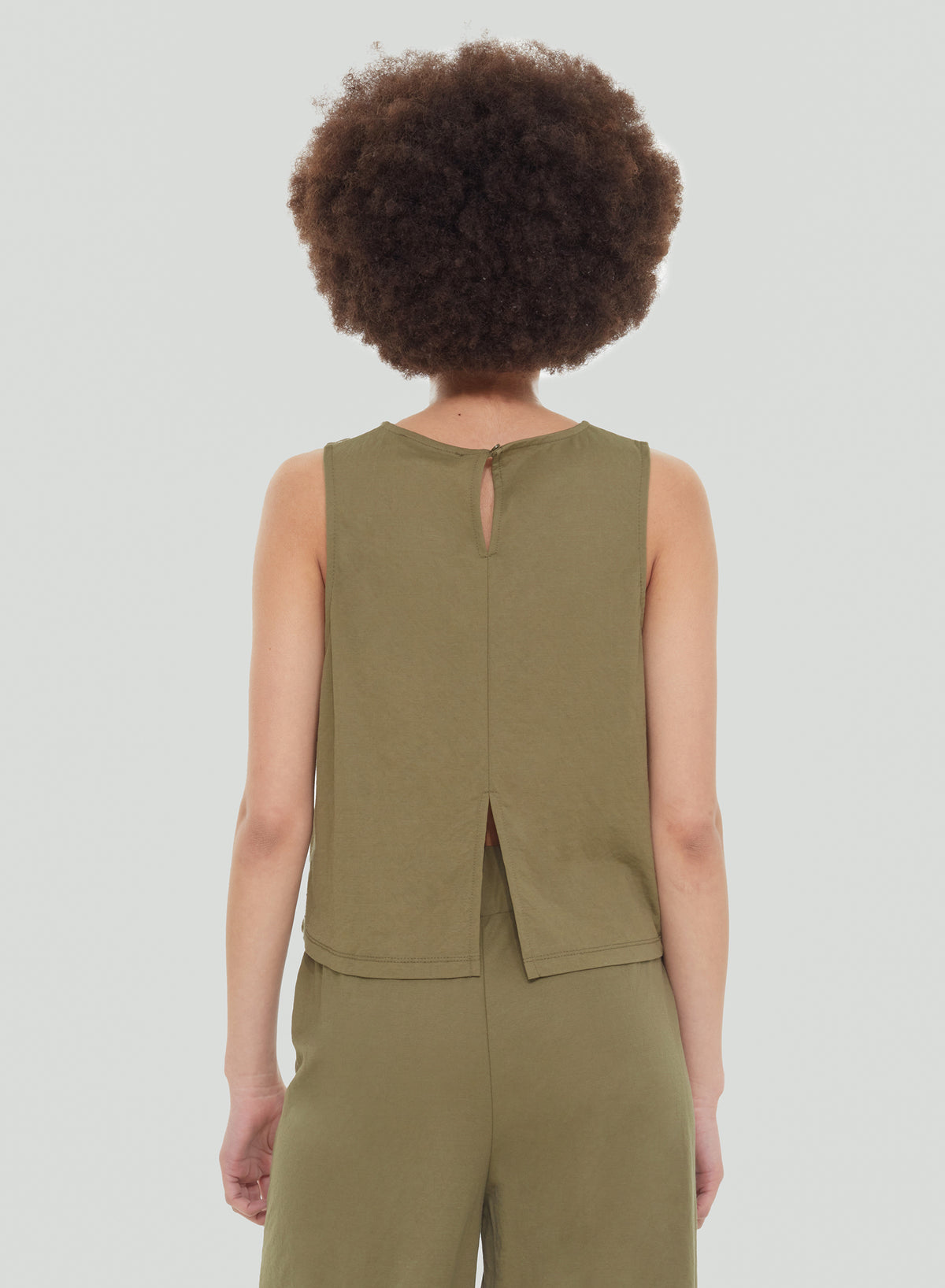 Round Neck Tank w/ Back Slit