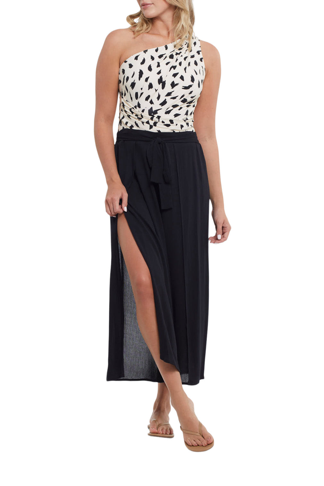 Pull-On Cover Up Capri Pant